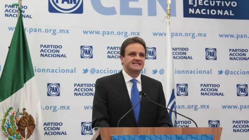 José Espina presenta la convocatoria a la elección interna del PAN