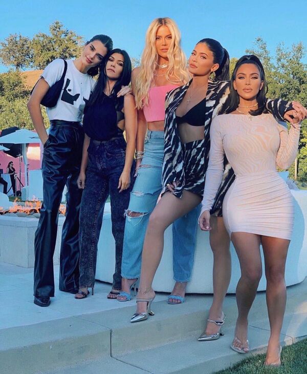KARDASHIAN.jpg