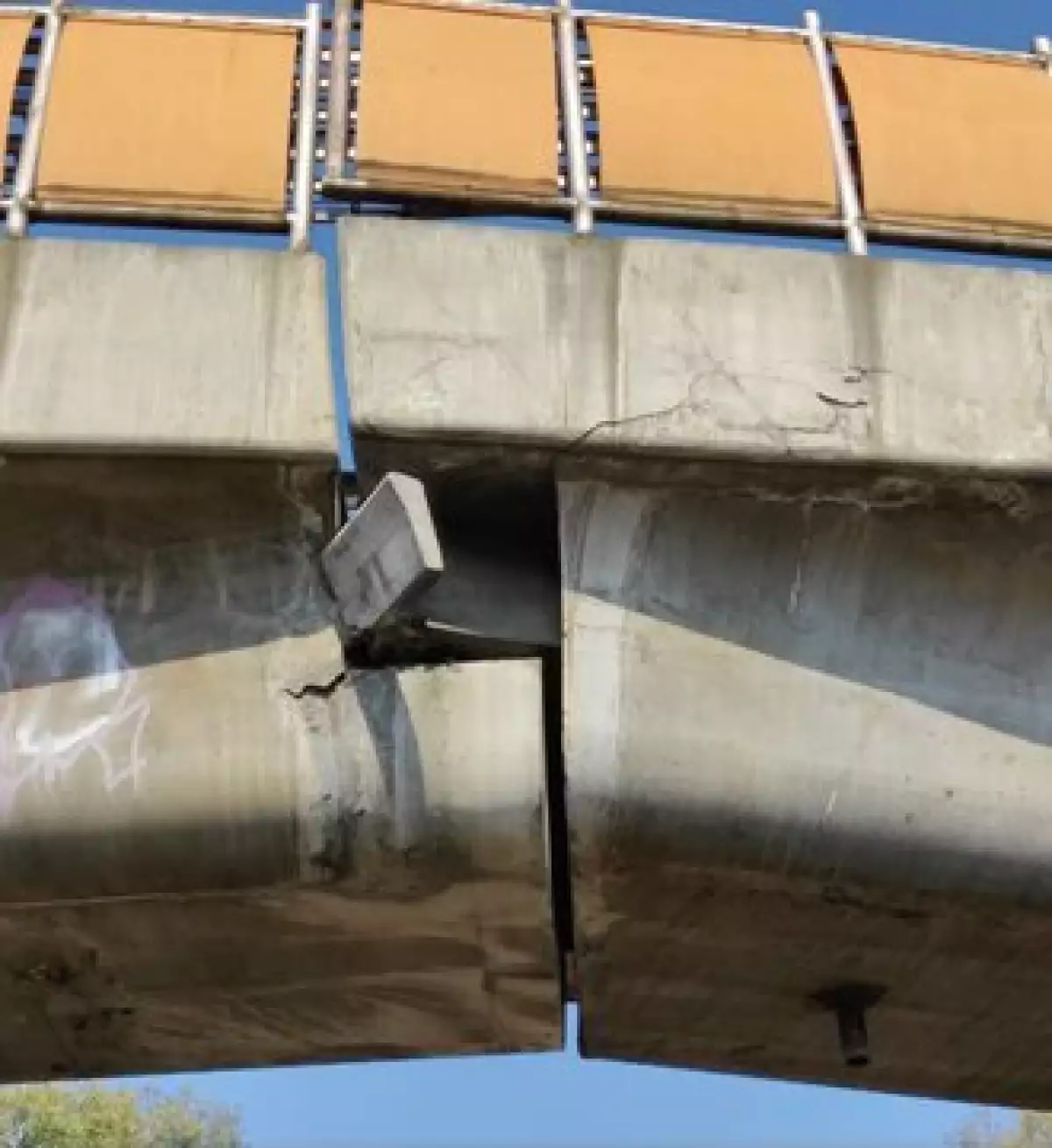 daños metro oceanía