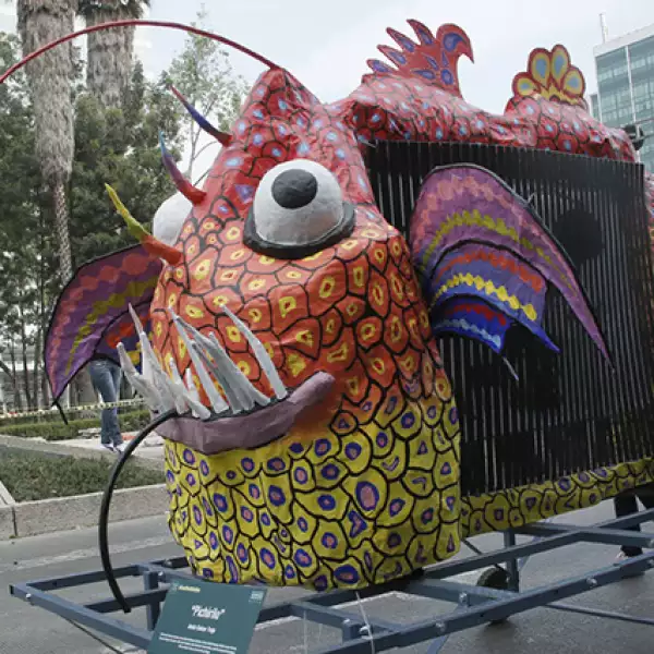 Desfile de Alebrijes monumentales