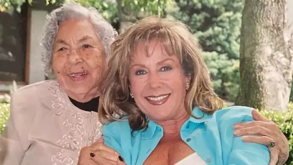 Eva Mange y Laura Zapata