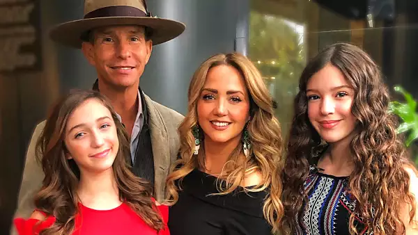 La familia Rubín Legarreta sobre la red carpet