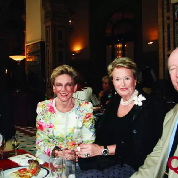 Monchita Cosio, Pilar Álvarez, Antonio Cosio