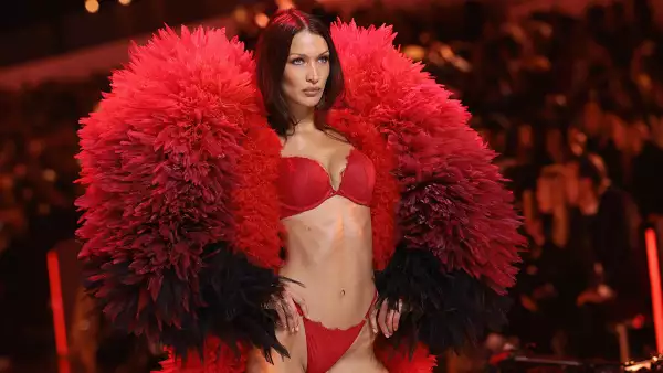 bella-hadid-periodo-menstrual