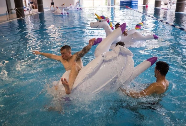 Inglaterra-Seleccion-Unicornio-01