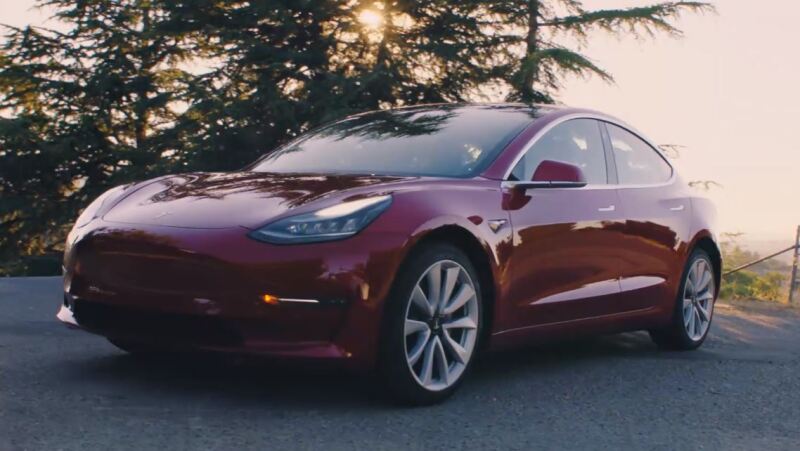Lo Que Obtienes Al Comprar El Model 3 De 35 000 Dolares