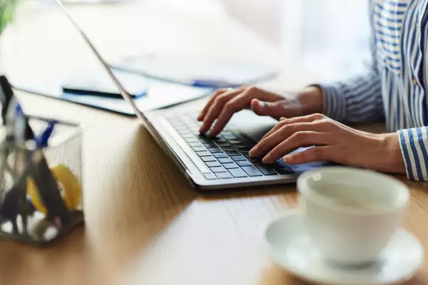 ¿No tienes e.firma y no te cae la devolución del SAT? Cambiar tu cuenta CLABE puede liberar el dinero