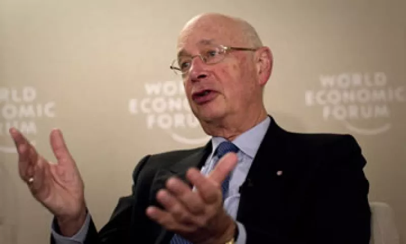 Schwab dijo que será un placer acompañar a México en lo que dijo será una nueva era. (Foto: AP)