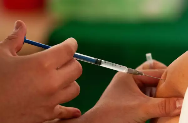 Aplicación de la vacuna contra el Covid-19.