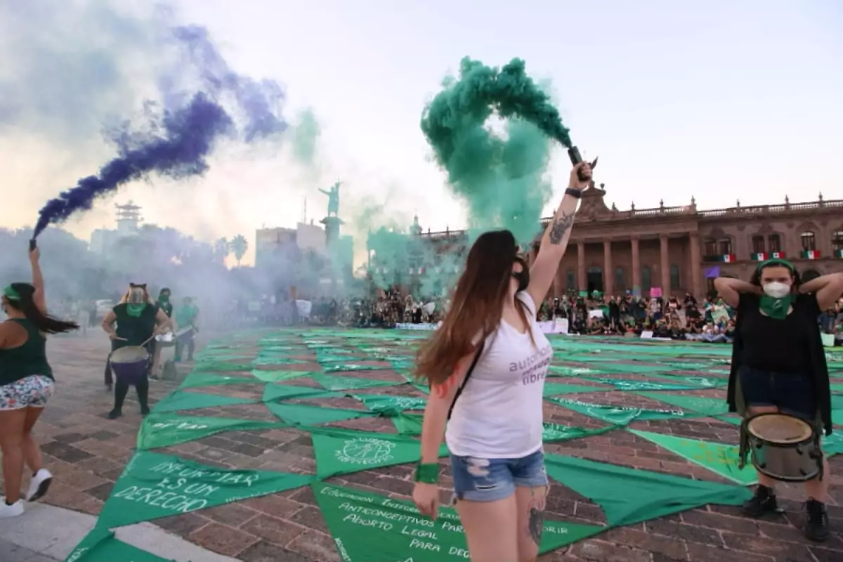 mujeres aborto seguro.jpg