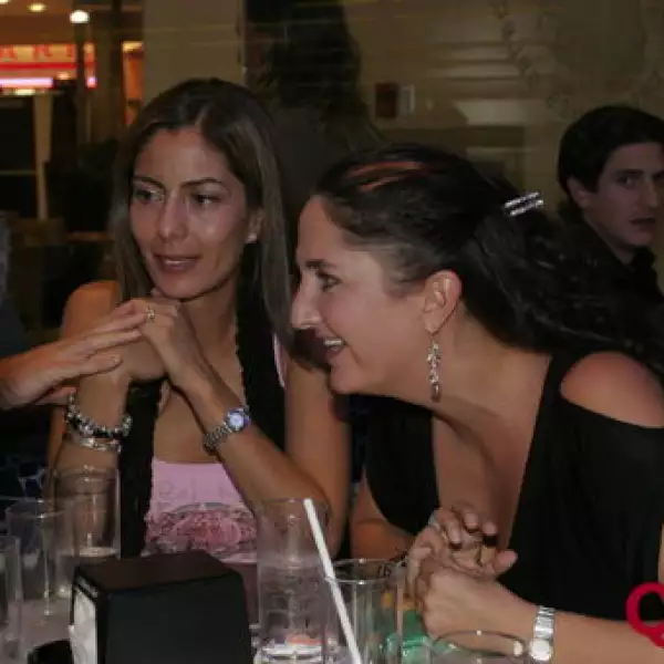 Hilda Treviño, Linda Hampa