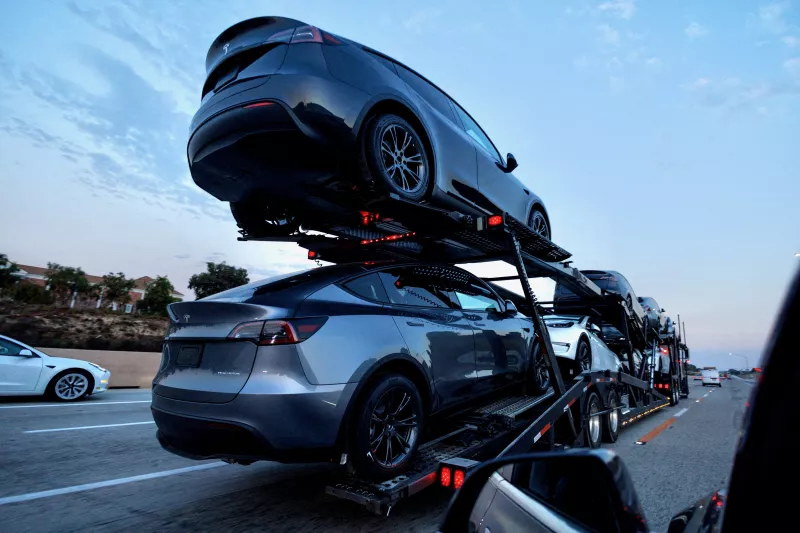 tesla-model-y-junio-elon-musk