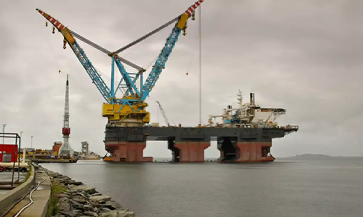 El petróleo operó entre los 95.90 y los 97.79 dólares. (Foto: Photos to go)