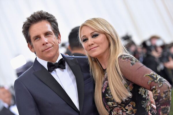 Ben Stiller y Christine Taylor en Met Gala