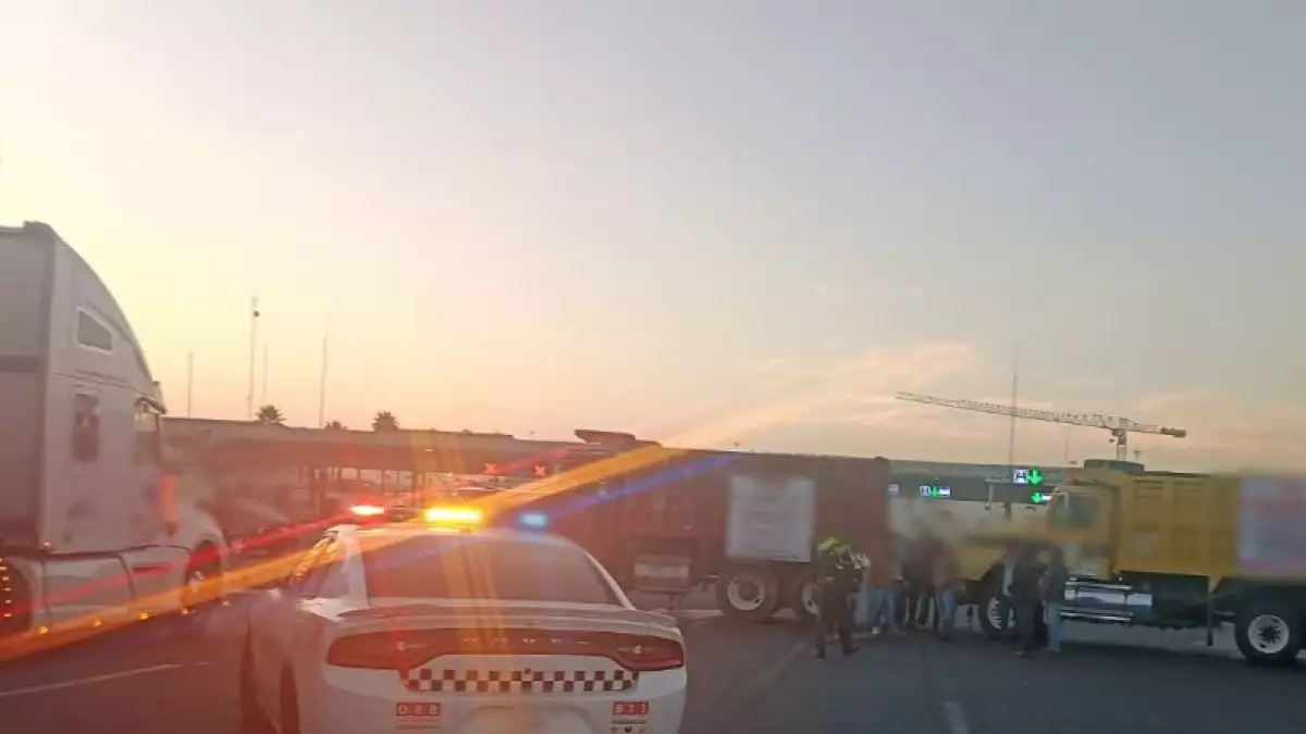 Bloqueo en la México-Pachuca: transportistas cierran autopistas por pagos pendientes