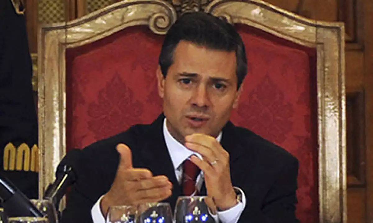 Pese a que los CEO dieron al gobierno de Enrique Peña Nieto una calificación 9.2 puntos menor a la del primer trimestre del 2013, prevén un repunte para el siguiente para los siguentes 12 meses. (Foto: Cuartoscuro)