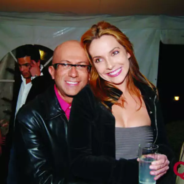 Oscar Román, Leonor Huttanus