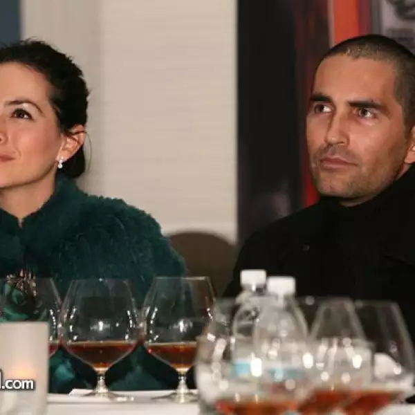 Claudia Lizaldi,Eamonn Sean Kneeland