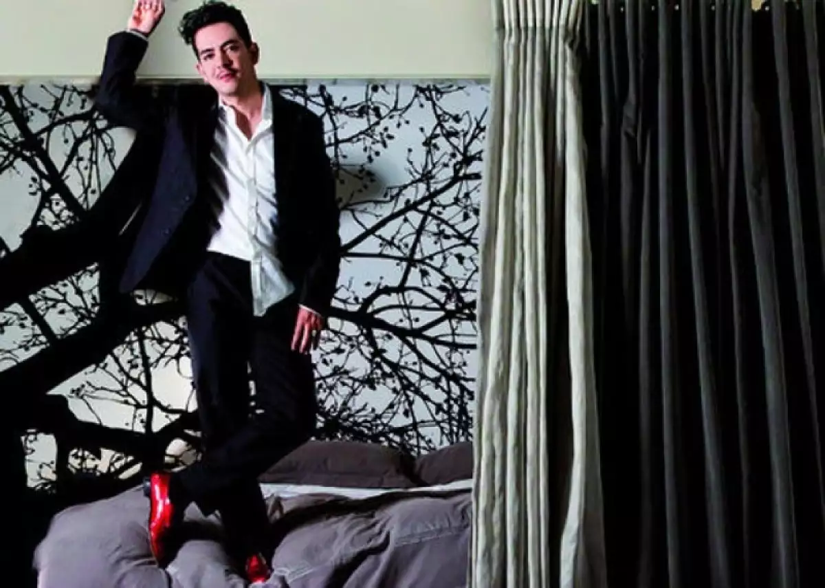 Manolo Caro para Quién.