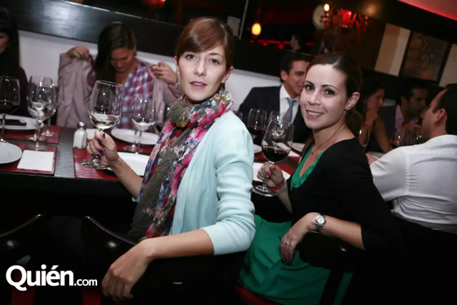 Liliana Ríos y Denise Fernández