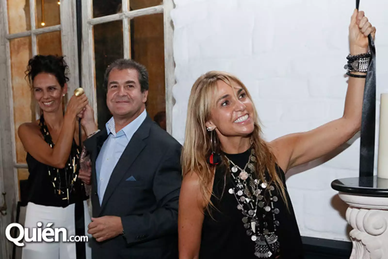 Mónica Pérez, Miguel Ángel González y Pilar Goutas