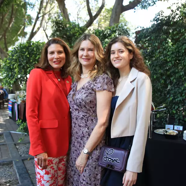  María Isabel Castillo, Susan Grisso y Anna Emilia Ortega