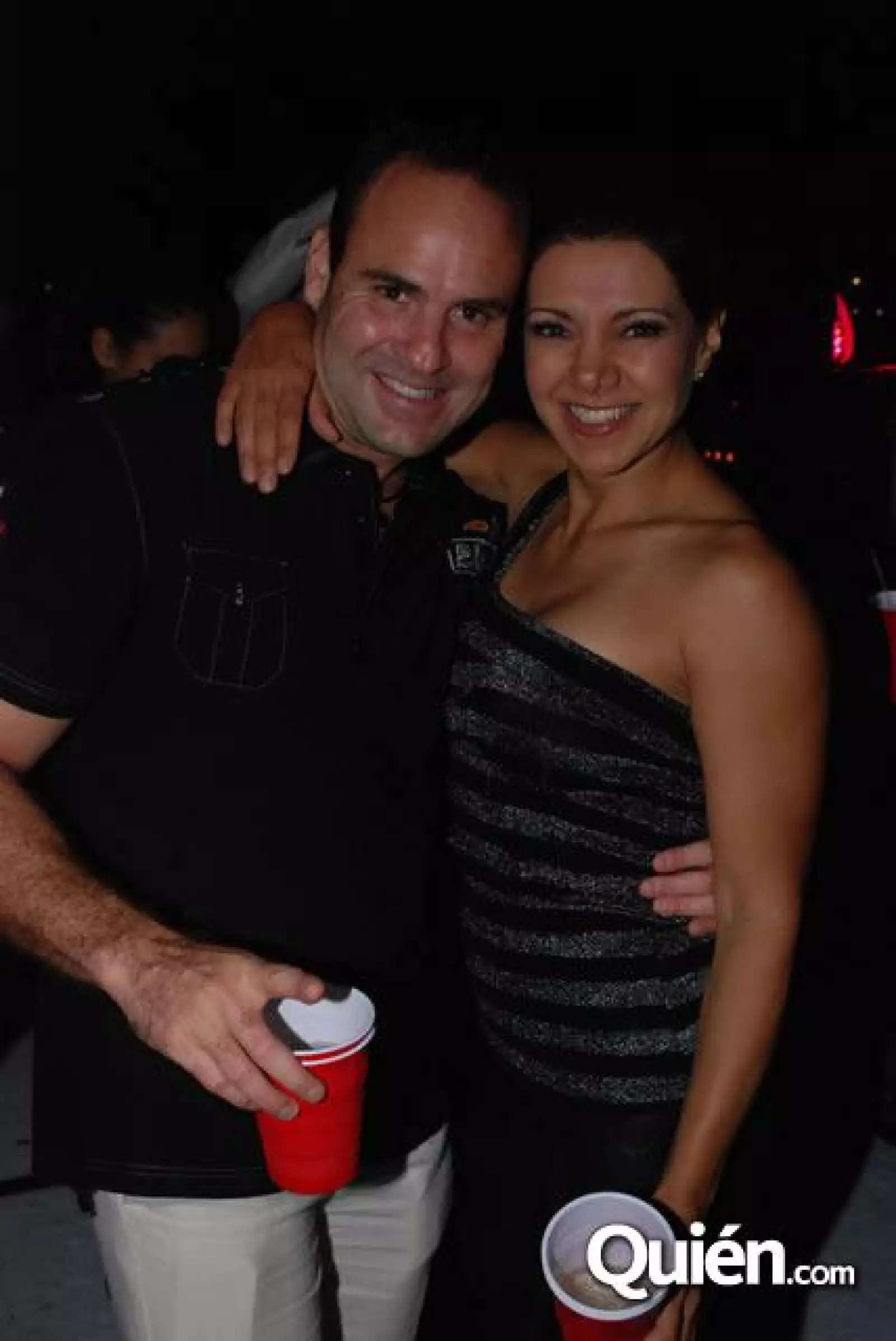 Fiesta en yate de Marcos Constandse