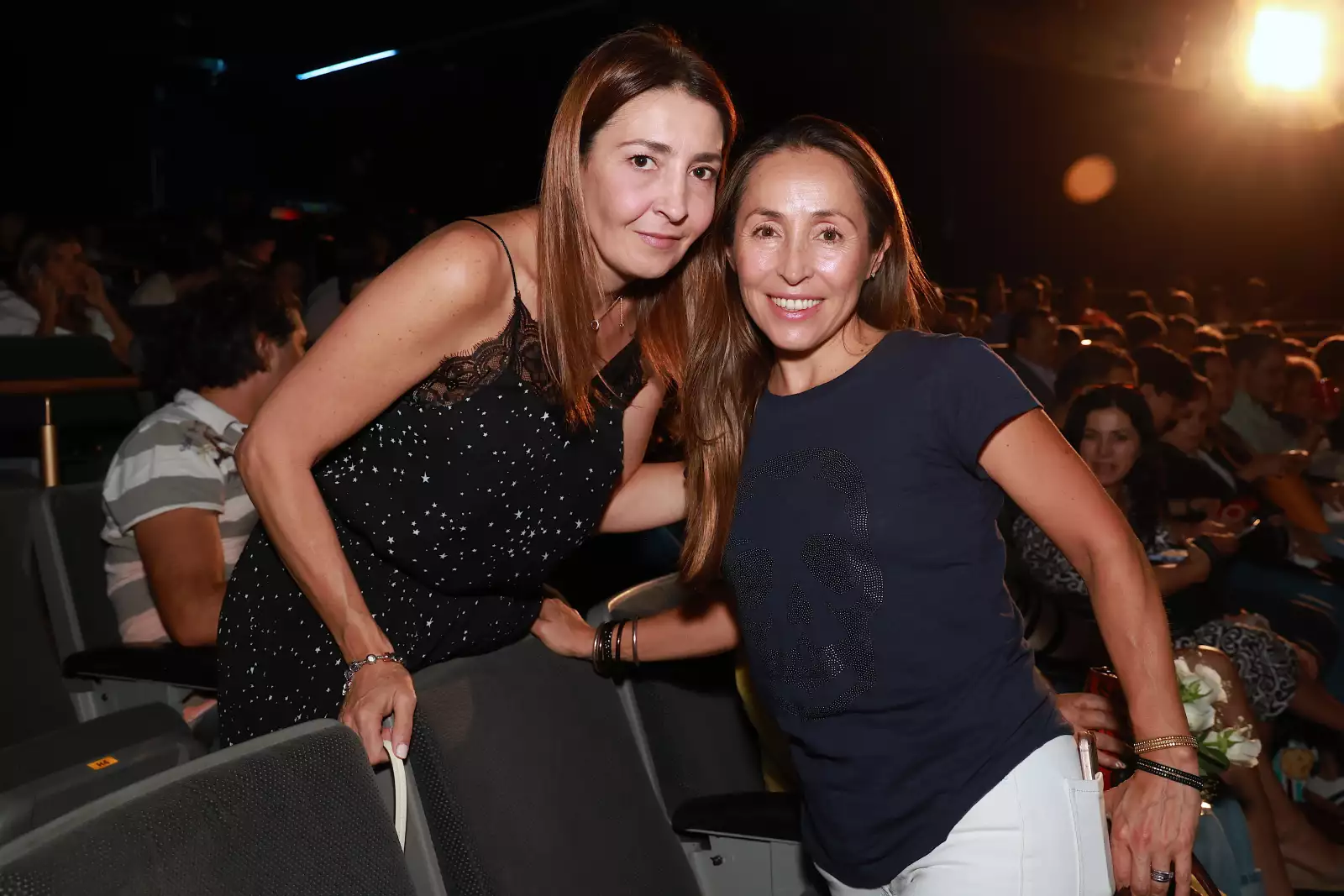 Elena Insausti y Patricia Correa 