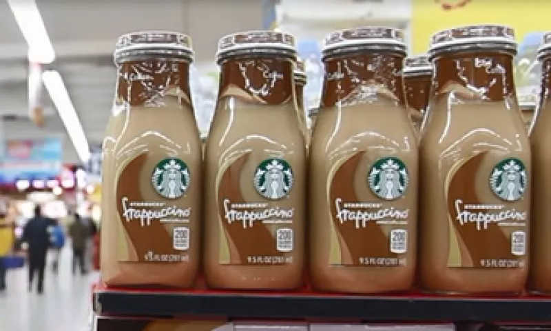 El acuerdo abarca bebidas de café y energéticas. (Foto: Cortesía Starbucks/Pepsi )