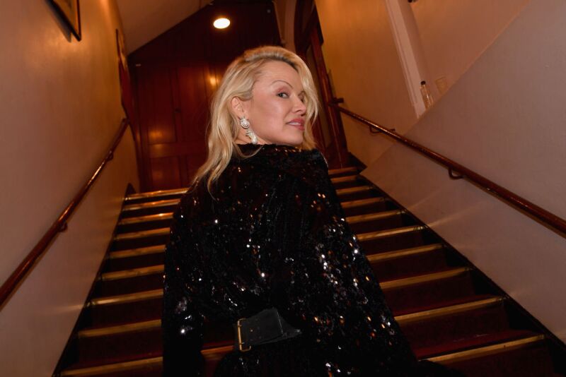 The Fashion Awards 2017 In Partnership With Swarovski - Backstage