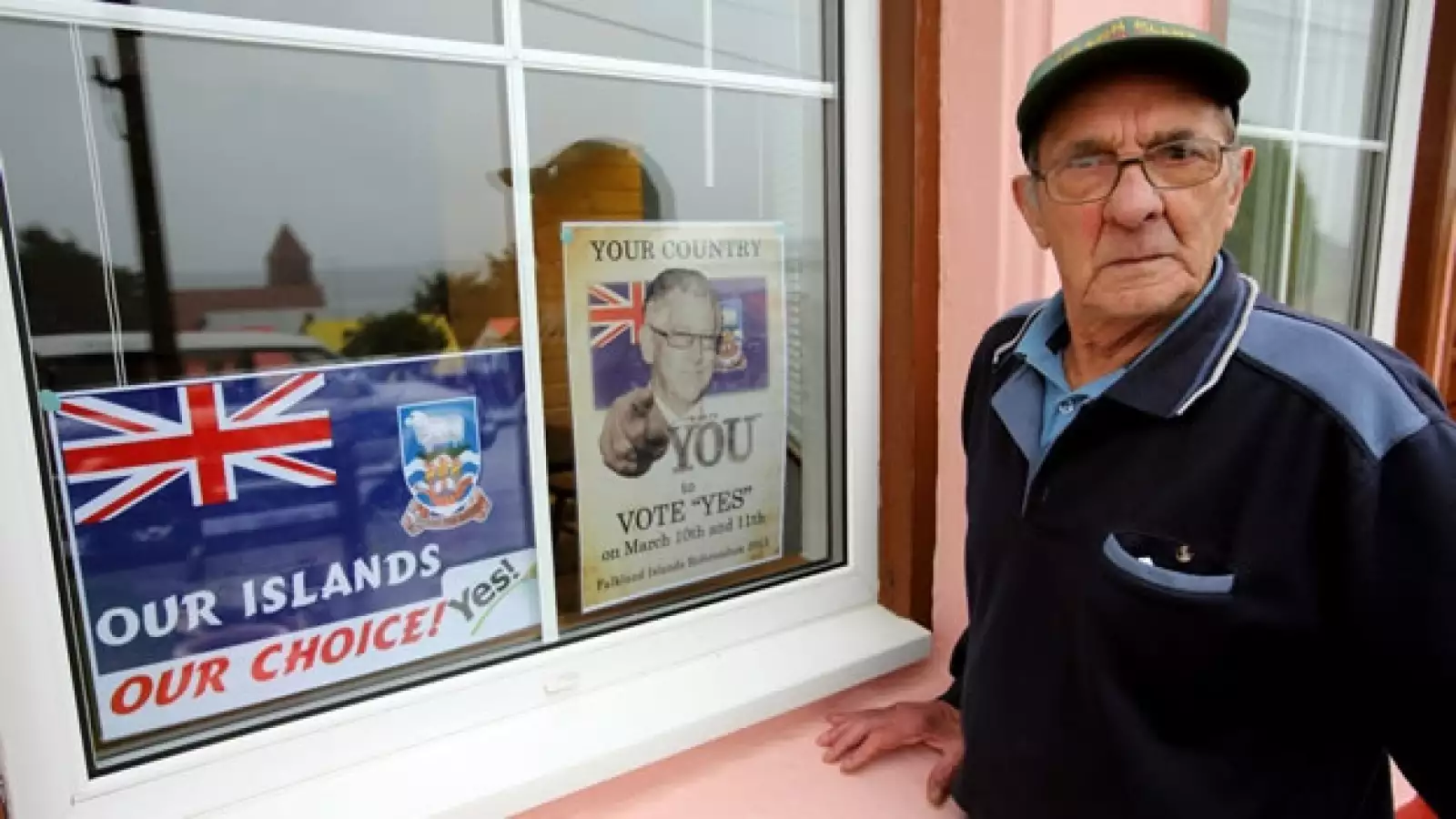 Malvinenses votan en referendo