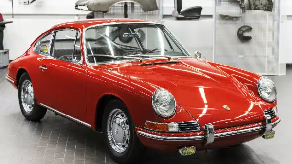 Porsche 911 restaurado 5