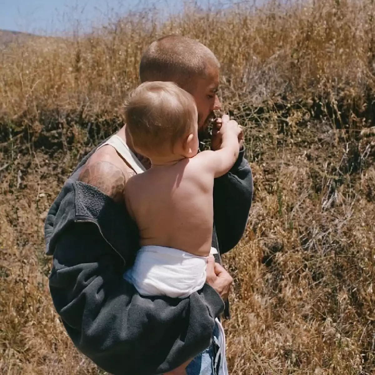 justin-bieber-y-su-hijo.jpg