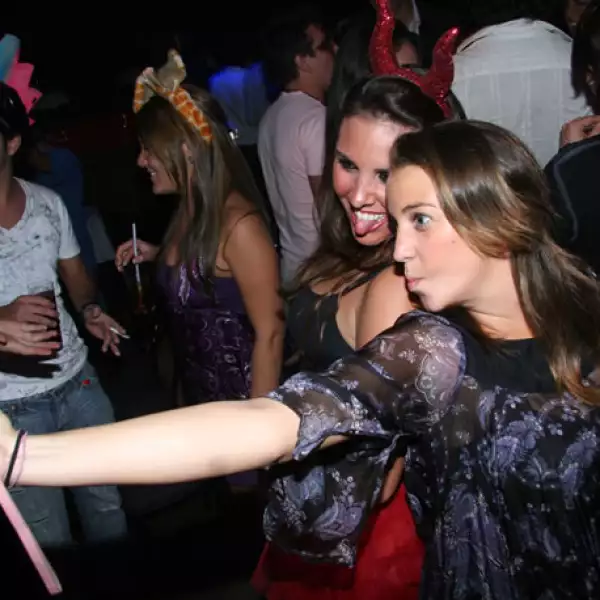 Fiesta de Haloween Taizz.