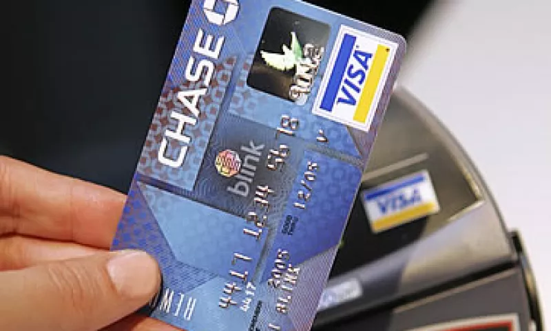 Visa y MasterCard son dos de las cinco grandes firmas financieras estadounidenses que dejaron de dar servicio a WikiLeaks. (Foto: Thinkstock)