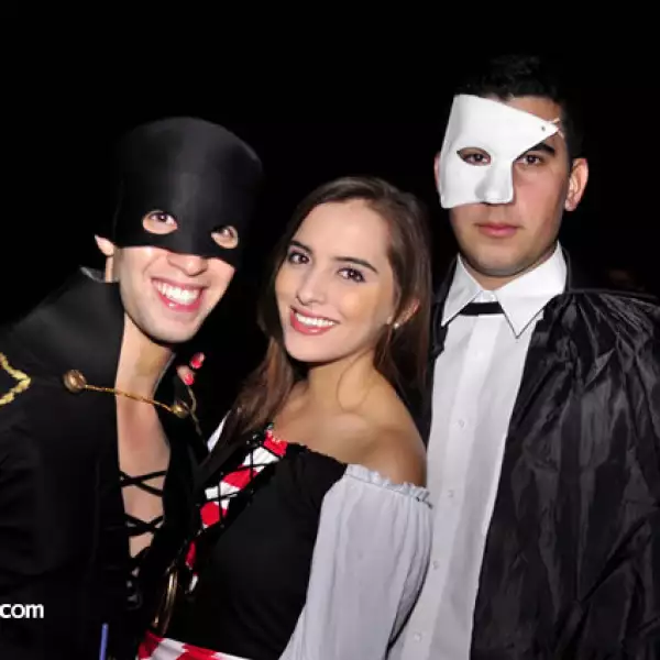 Alonso Martínez,Daniela Perea y Juan José Martínez