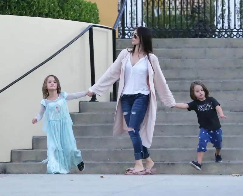 EXC Megan Fox, family