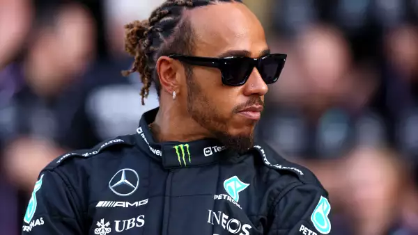 lewis-hamilton-mercedes