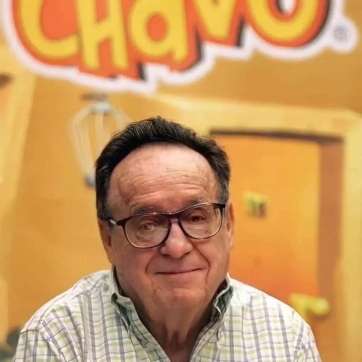 Hoy es el aniversario del nacimiento de una gran estrella. Mi Rober, naciste para brillar y tu luz nunca se apagará. #labonitavecindadvirtual #teextraño #elregresodeflorinda.jpg