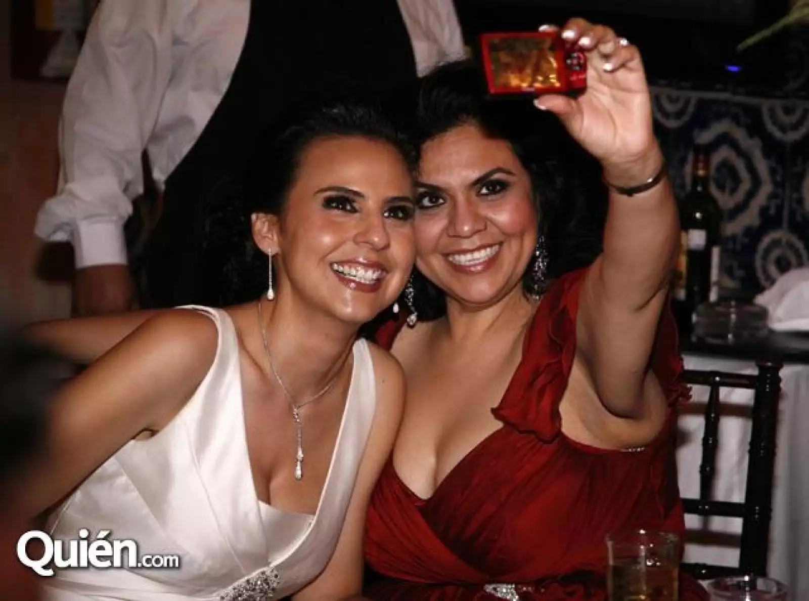 Irene Chaparro,Teresita Dominguez