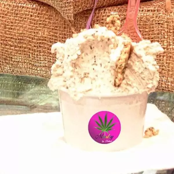 Helado de cannabis