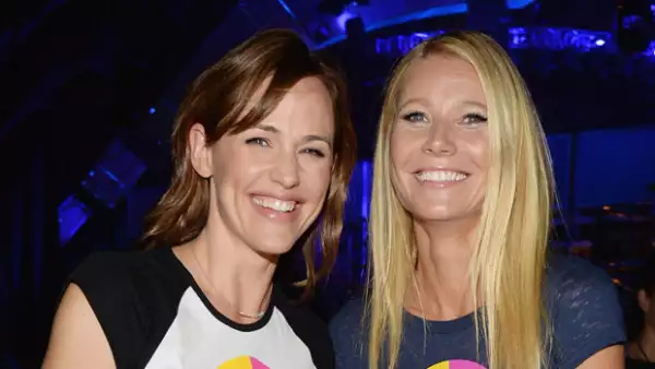 ¿Qué tienen en común Jennifer Garner y Gwyneth Paltrow? La respuesta es Ben Affleck... y el evento de caridad en el que se encontraron en Santa Monica, California.