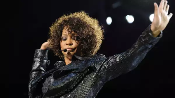 whitney houston autopsia muerte
