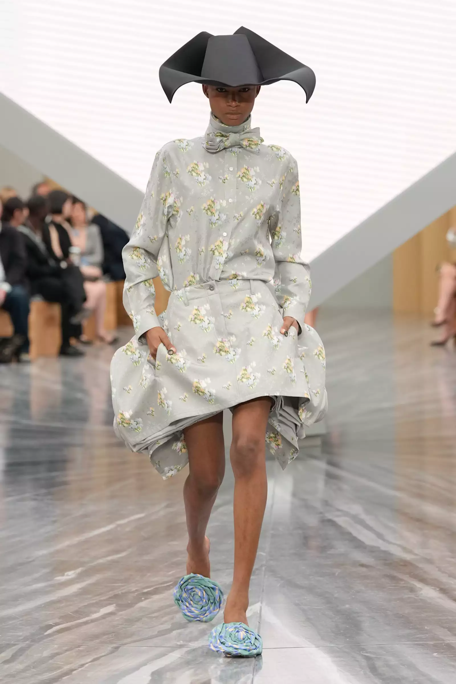 Christian Dior S26 011.jpg