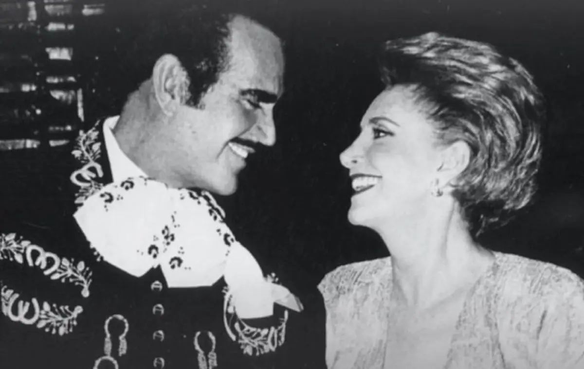vicente-fernandez-doña-cuquita