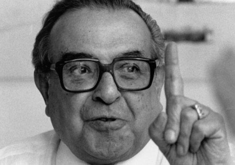 Pedro Ram�rez V�zquez 20