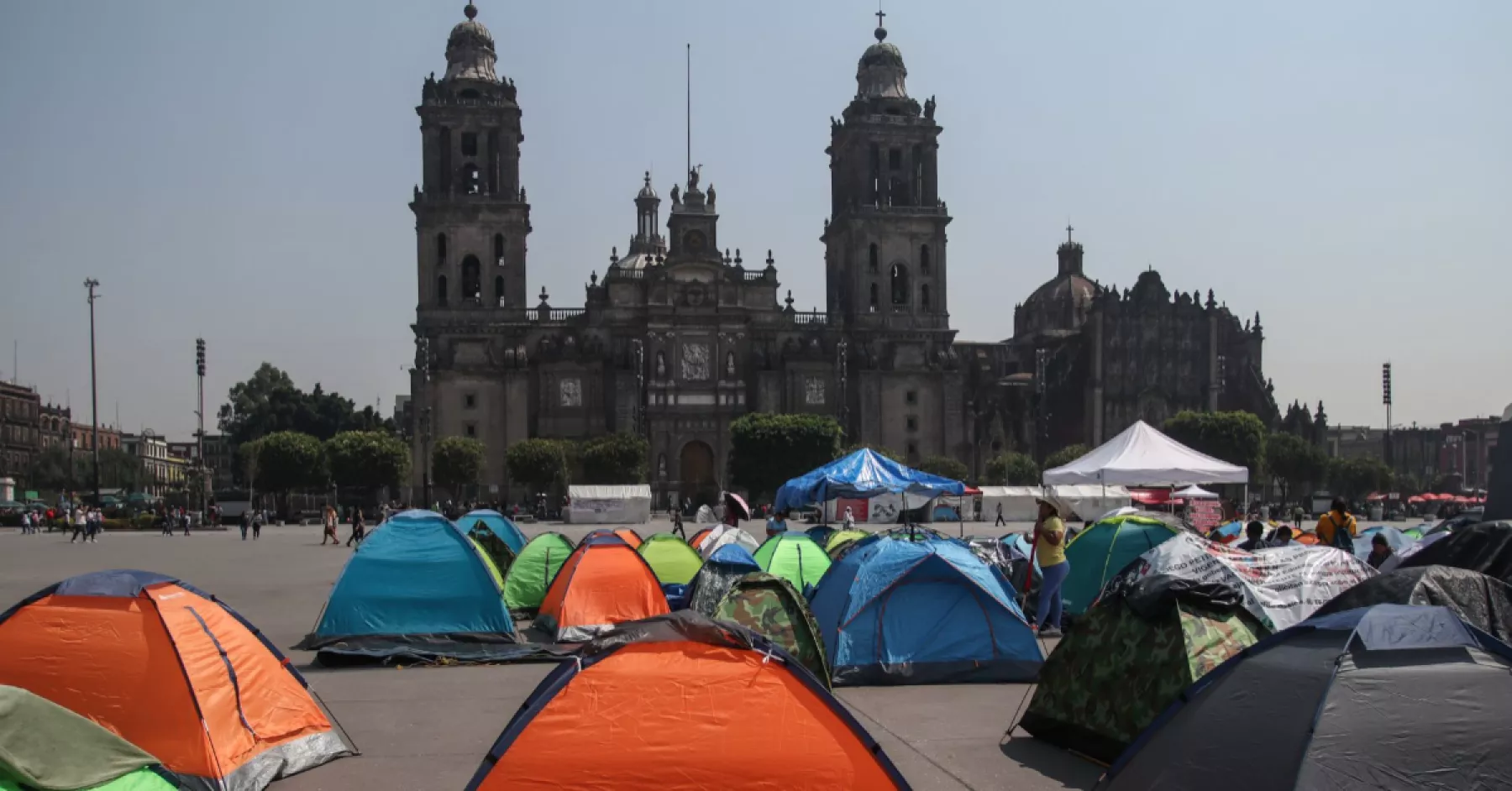 cnte-zocalo-marea-rosa.jpg