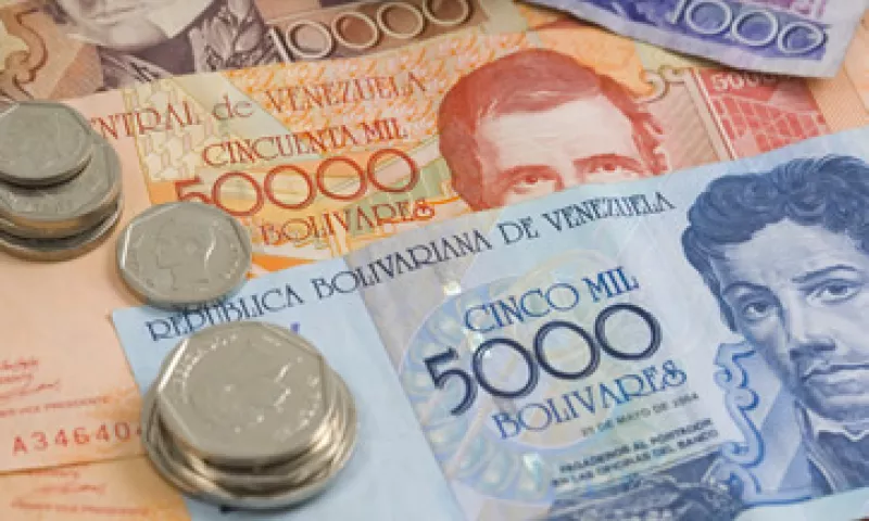 El monto se sumará a los 18,500 millones de dólares de endeudamiento formal aprobado para este año. (Foto: Getty Images)