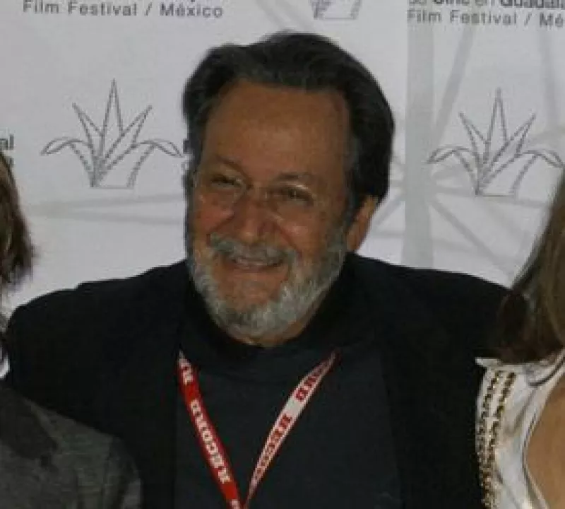 El multipremiado director por el filme "El callejón de los milagros" dijo que sería muy bueno "para ella" que regresara a trabajar al cine mexicano.