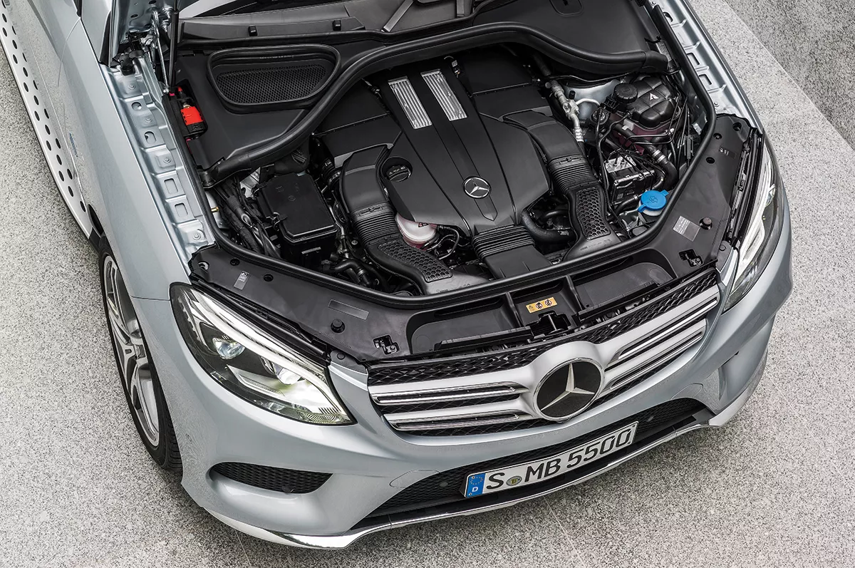 Motor SUV Mercedes-Benz